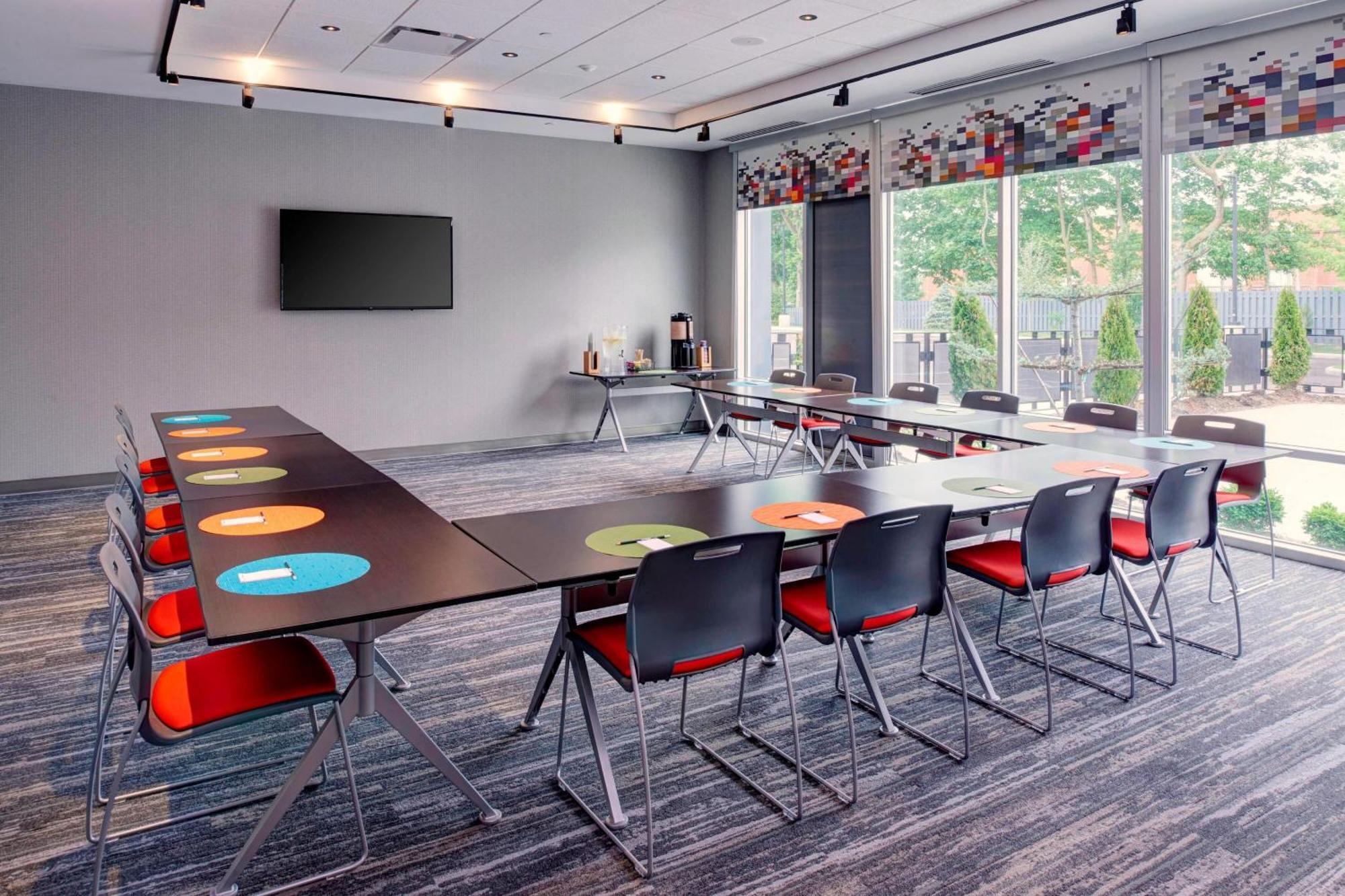 Aloft Columbus Westerville Exterior photo